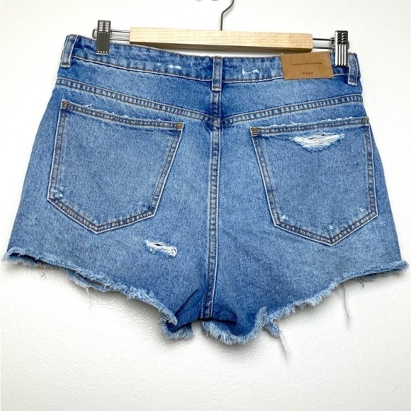 Zara Trafaluc denimwear Rose Patch cutoff Jean shorts size 6 - Picture 2 of 9